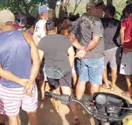 Quatro Homens S O Mortos Tiros Na Cabe A Em Chacina Em Bom Jardim