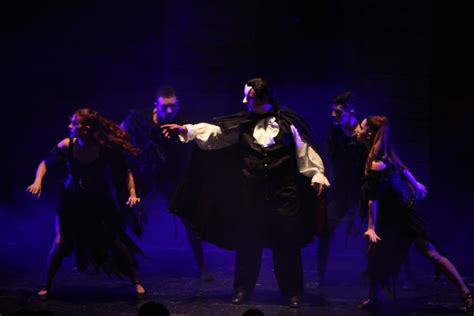 El Fantasma De La Pera Tributo Musical Teatro Gayarre