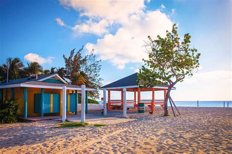 Seven Mile Beach (Public Beach) | Explore Cayman