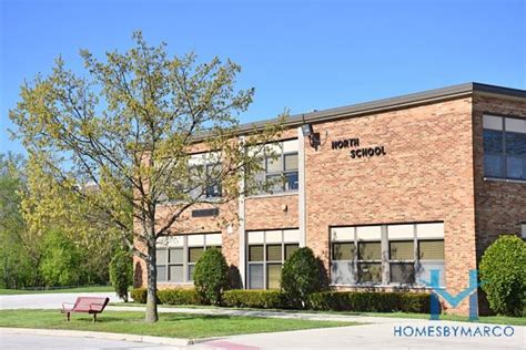 North Elementary School, Des Plaines, Illinois - September 2018 | Des ...