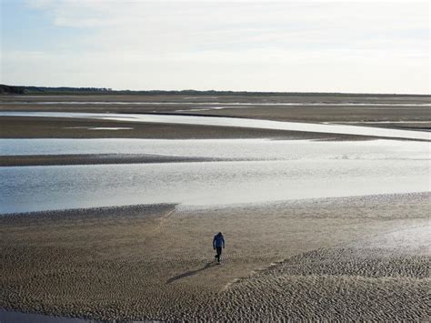 Harlech Beach | VisitWales