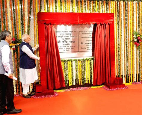 Prime Minister Narenndra Modi Inaugurates The Extension Of Delhi