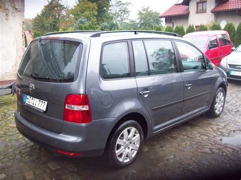 VW TOURAN 1 6 MPI stan idealny bez korozji jak nowy Głubczyce OLX pl