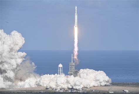 Espace Le Retour Annoncé Des «super Fusées Aller Sur La Planète