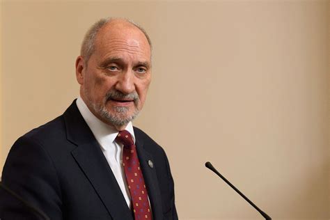 Konflikt Na Linii Antoni Macierewicz Andrzej Duda T Umaczenia Szefa