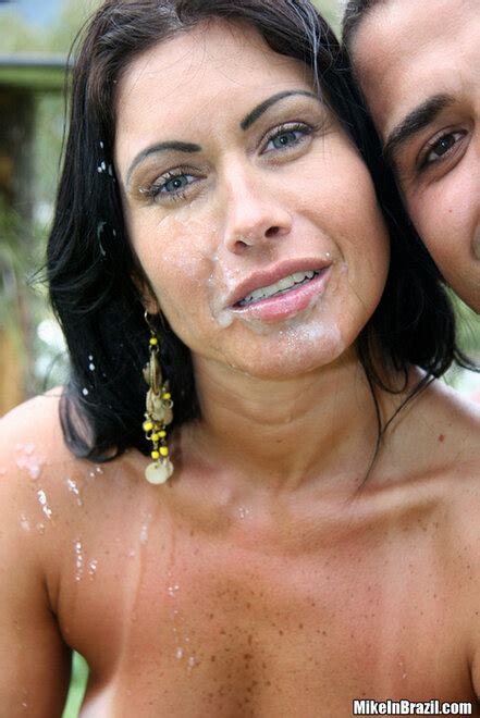 MikeInBrazil Livia Brazilian Milf Image Porn Pic
