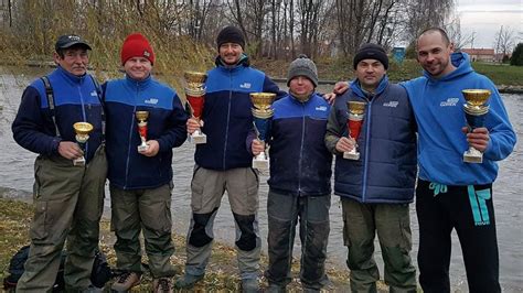 W Dkarski Klub Sportowy Pomot Chojna Na Podium W Elbl Gu