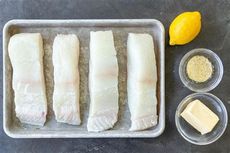 Crazy Easy Baked Halibut Recipe Momsdish