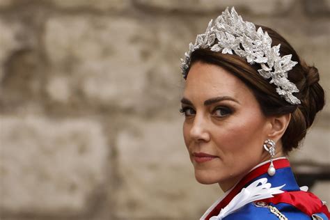 Príncipe William Elogia Kate Middleton Em Meio à Polêmica Sobre Foto