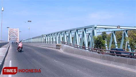 Mulai Besok Jembatan Baru Sembayat Gresik Diperbaiki Ini Jalur