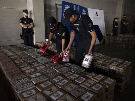 Espanha apreende 9 5 toneladas de cocaína em pacotes estampados