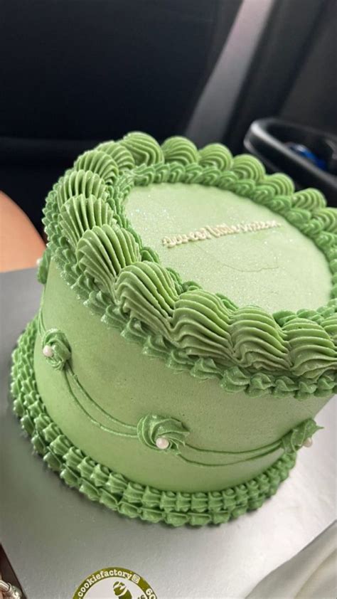 Green Cake For Special Occasions