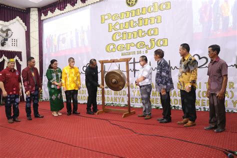 Dihadiri 2893 Peserta Pekan Pemuda Gereja Kemah Injil Indonesia Dibuka