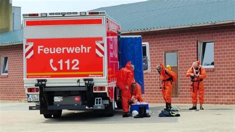 Feuerwehr Meppen Muss Sau Aus G Llekeller Noz