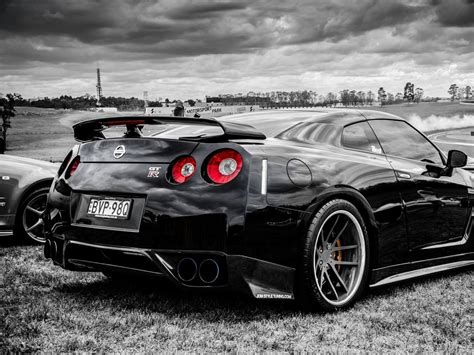 Black and White GTR Wallpapers - Top Free Black and White GTR ...