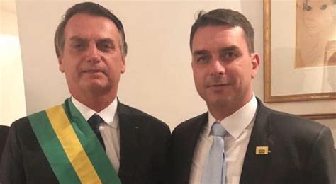 Denuncia Fiscalía De Brasil A Hijo De Bolsonaro Por Lavado De Dinero