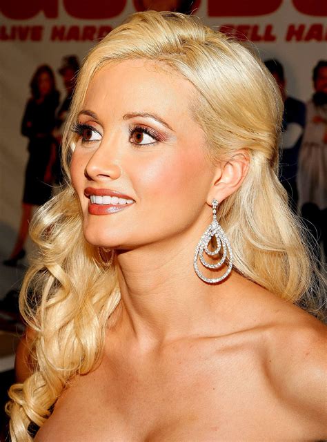 Pictures Of Holly Madison