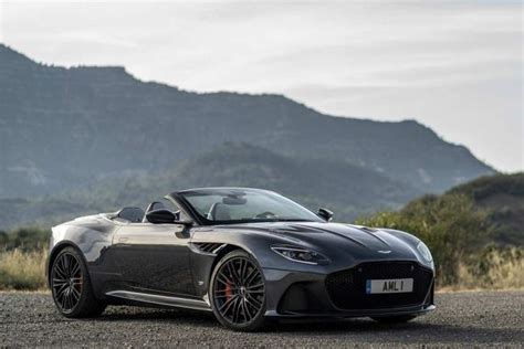 Fiche Technique Aston Martin Dbs V Superleggera Volante