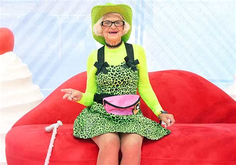 Baddie Winkle Las últimas Y Más Inspiradoras Imágenes De La Abuela Influencer En El Décimo