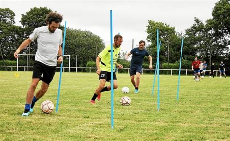 Sainte S Ve Reprise Des Entra Nements Au Fc Sainte S Ve Le T L Gramme