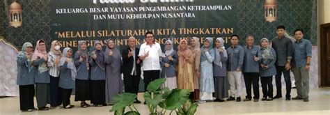 Halal Bihalal Universitas Nusa Bangsa UNIVERSITAS NUSA BANGSA