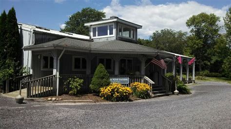 penn yan restaurants with outdoor seating - Toney Lovelace