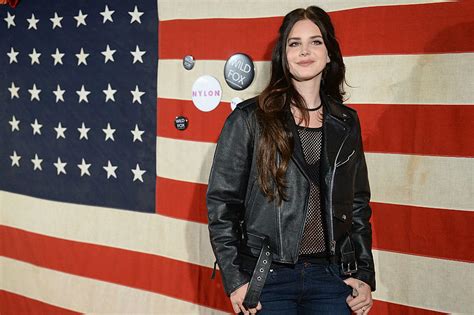 Lana Del Rey Says She's Ditching the American Flag Because of Trump