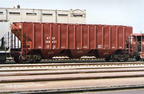 Santa Fe Covered Hopper 309437 At San Bernardino Emd Flickr