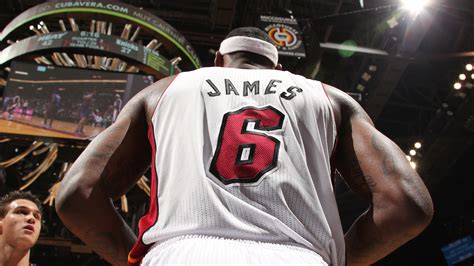 Cinco Momentos Icónicos Del Paso De Lebron James Por Miami Heat