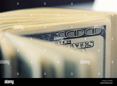 Closeup of $100 dollar bills Stock Photo - Alamy