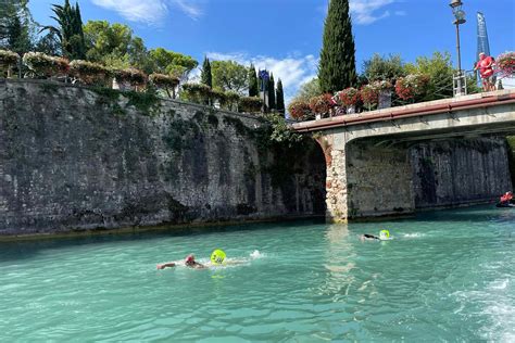 Schwimmwettkampf Traversata Dei Bastioni In Peschiera