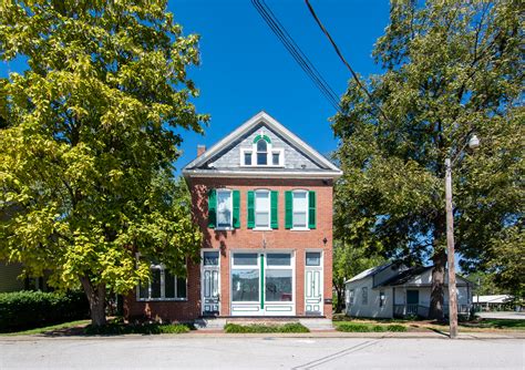 Book | Missouri Wine Country Vacation Rental Homes | Missouri Haus