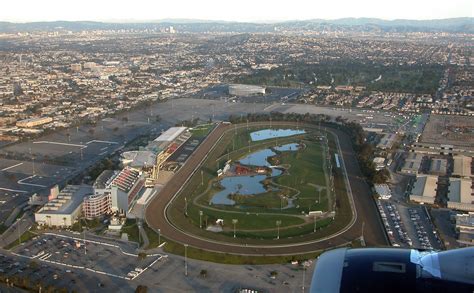 From Hollywood Park Racetrack to SoFi Stadium – Doc Searls Weblog