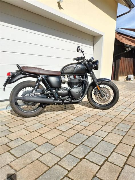 Triumph Bonneville T120 Traumzustand 3800km Erstbesitzer Acheter Sur