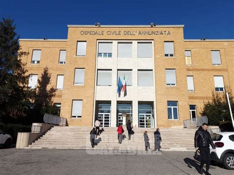 Ospedale Annunziata Di Cosenza Nuovi Posti Letto In Terapia