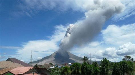 Gunung Marapi Erupsi Bpbd Sumbar Siaga Bencana Okezone News