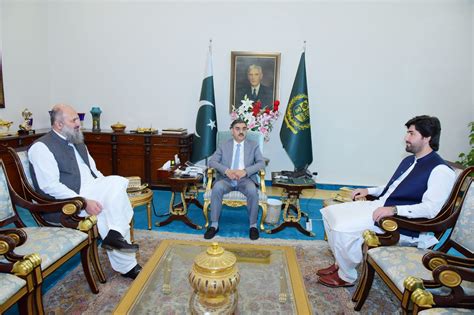 balochistan caretaker minister calls  pm kakar
