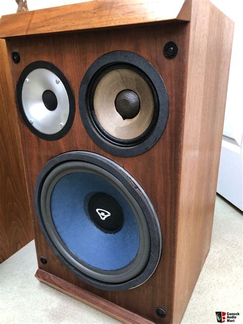 Vintage Cerwin Vega S Loud Speakers Photo Canuck Audio Mart