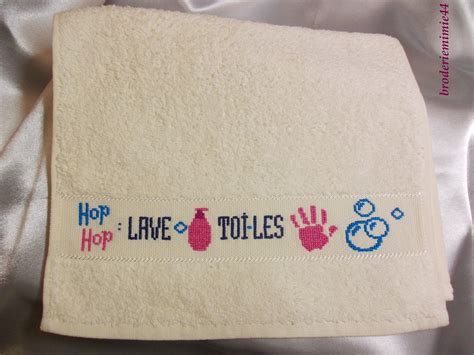 Broderiemimie44 Fait Mains Décomimie Serviette De Toilette Serviette