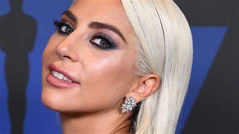 Lady Gaga Posted A Makeup Free Photo And Fans Are Fawning Over Her Flawless Skin Gray Eyeliner