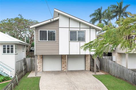 223A Preston Road Wynnum West QLD 4178 Domain