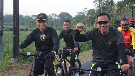 Jumat Sehat Dengan Funbike Rindam IX Udayana YouTube