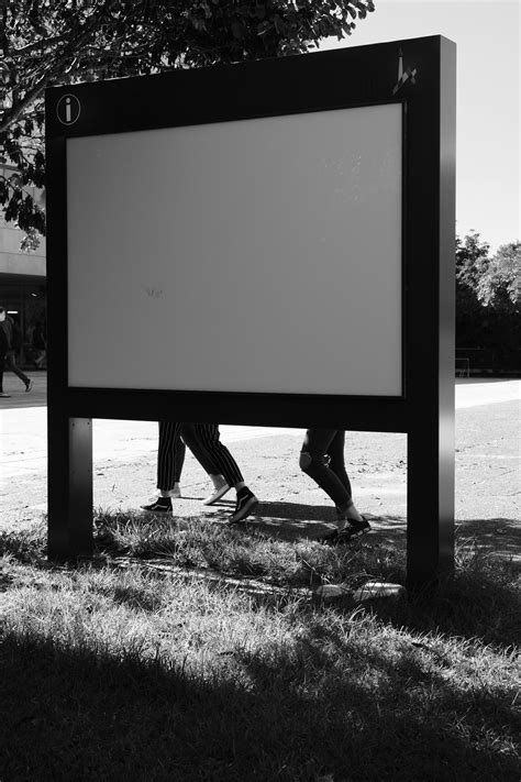 insufficient information photography  cybershutterbug