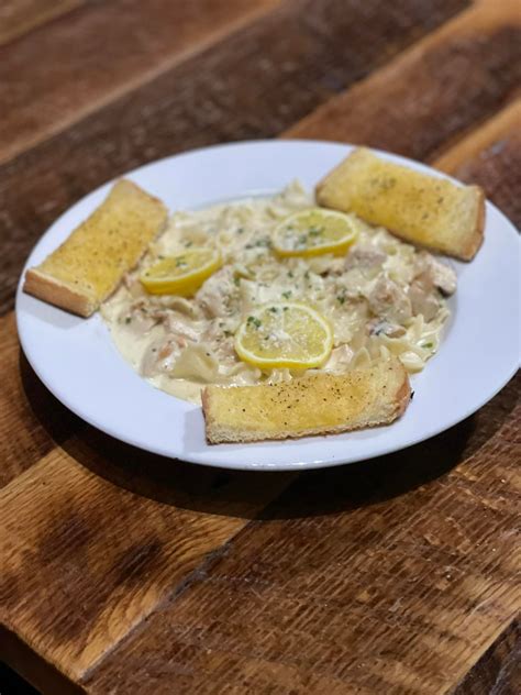 Barrels Taphouse and Grill | O'Fallon MO