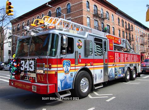 Fdny Ceremonial Unit Ladder 343 Scott Berliner Flickr