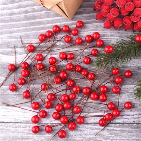 Tuparka 300 Pcs Christmas Holly Berries Mini Artificial Berries For