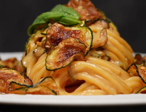 Spaghetti Alla Nerano Recipe Cheesy Pasta With Zucchini