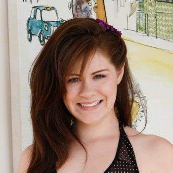 Watch Angel Cakes Gets Her Pussy Eaten Then Stuffed