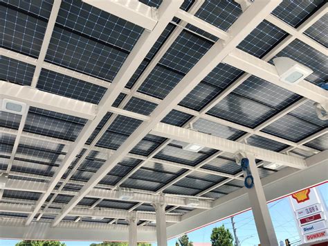 Solar gas station canopy featuring GSX Bifacial Modules - Lumos Solar