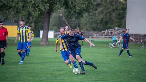 Fotogalerie Fotbal I B třída skupina C 12 kolo Hnojník